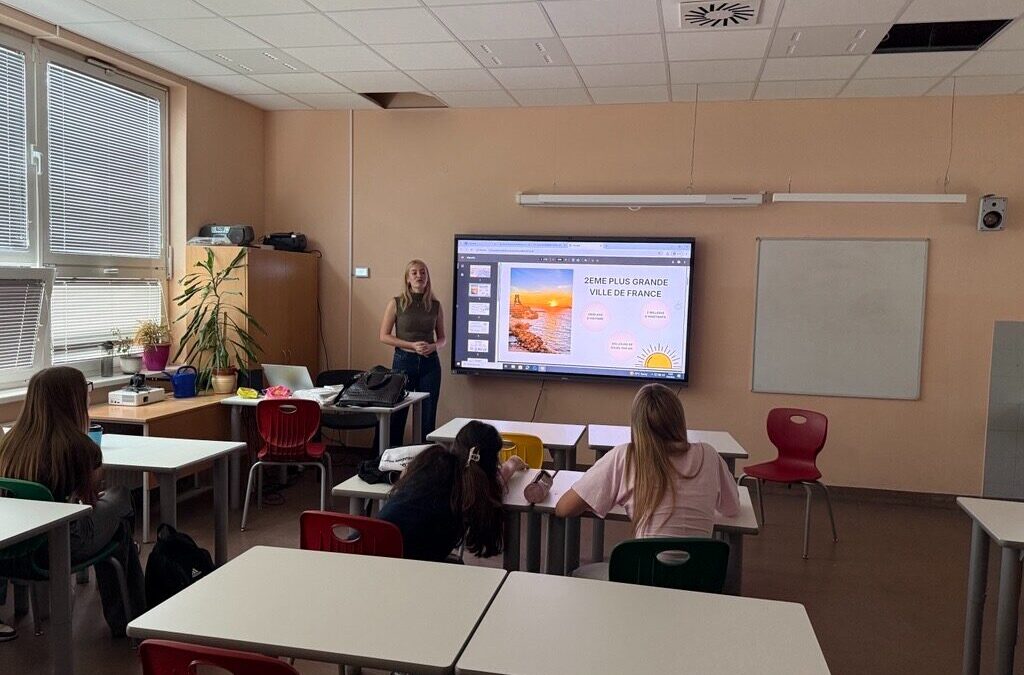 POSJET FRANCUSKE STUDENTICE